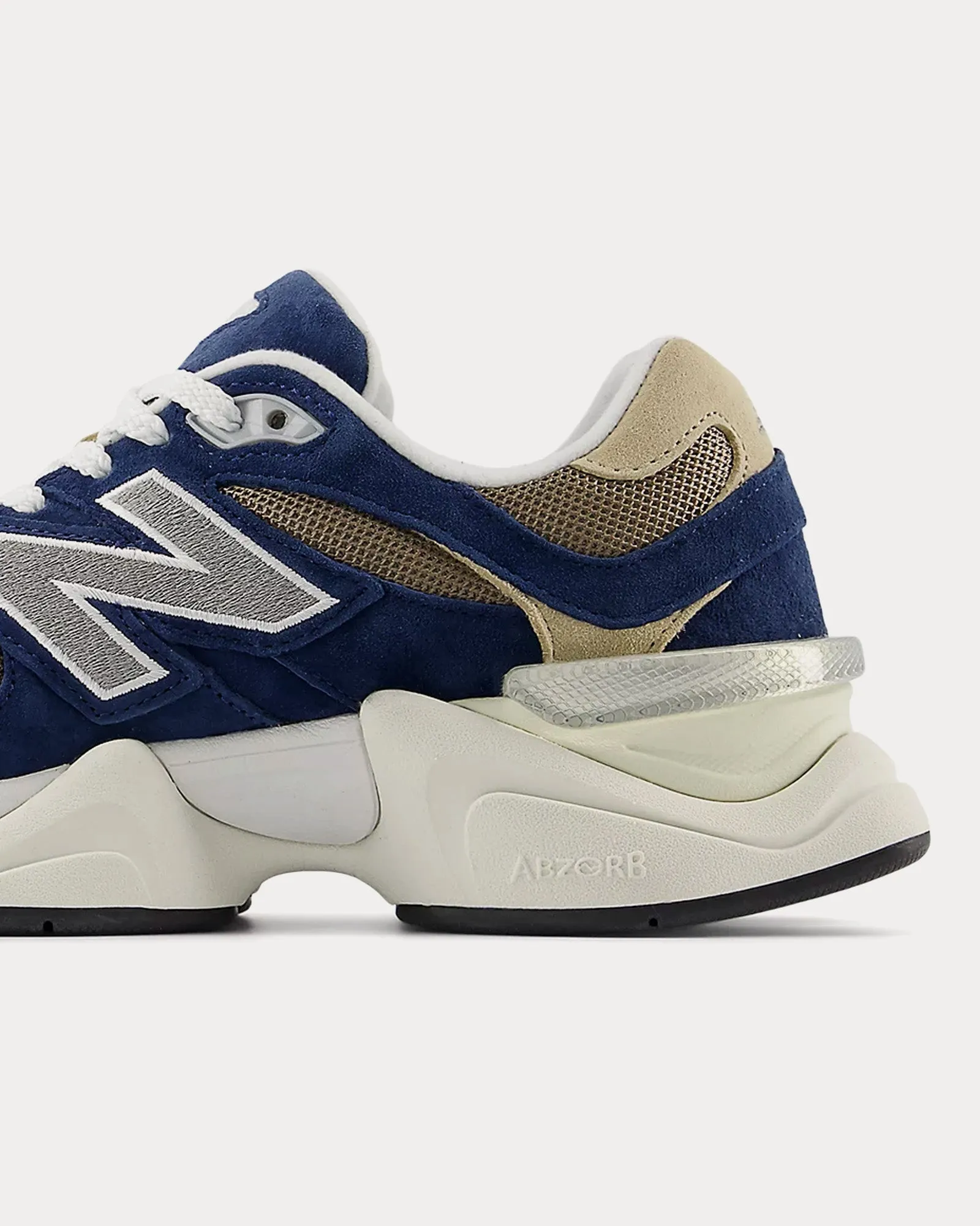 9060 NB Navy / Mushroom / Incense Low Top Sneakers
