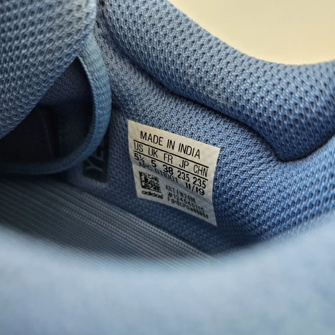 Adidas x Yeezy gre/blue Mesh and Leather Boost 700 Inertia Sneakers