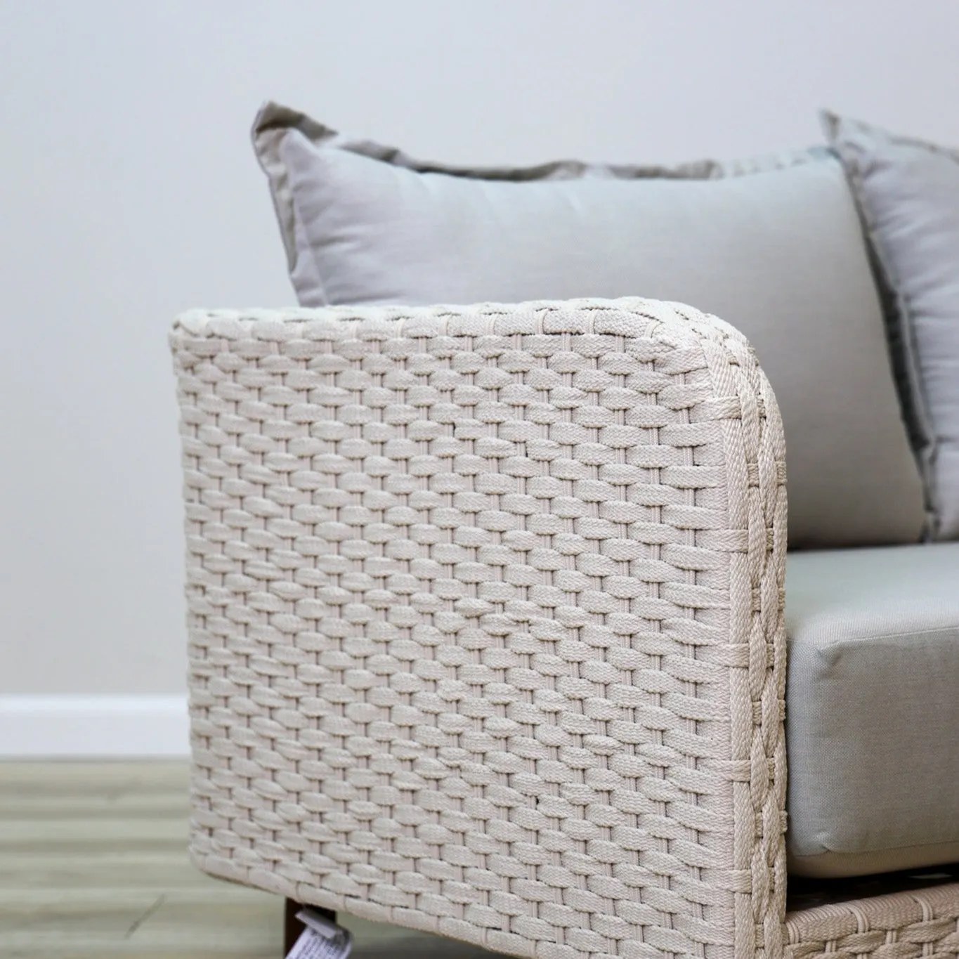 Cape Town Outdoor Loveseat