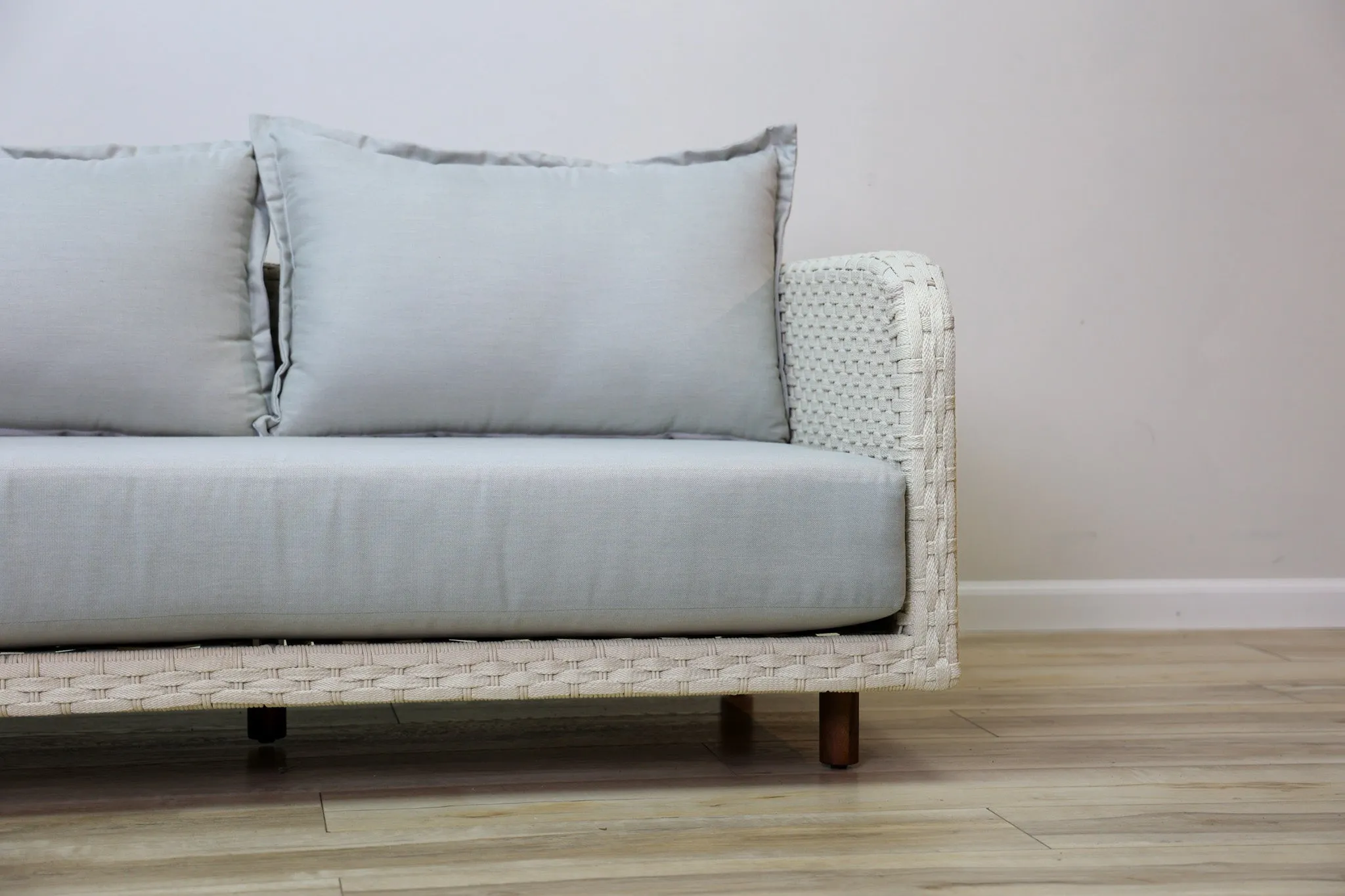 Cape Town Outdoor Loveseat