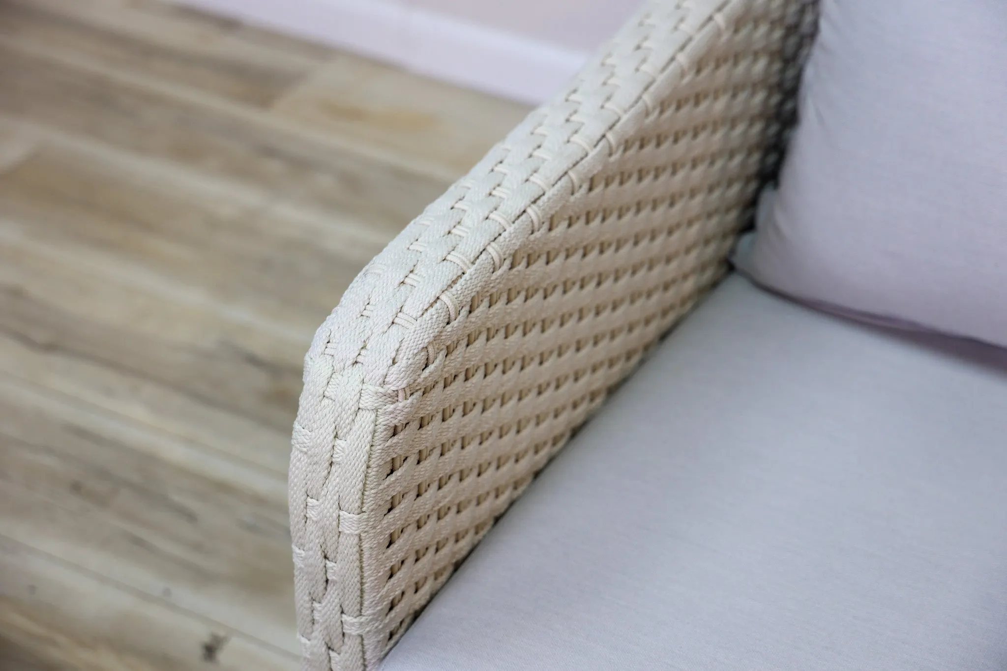 Cape Town Outdoor Loveseat