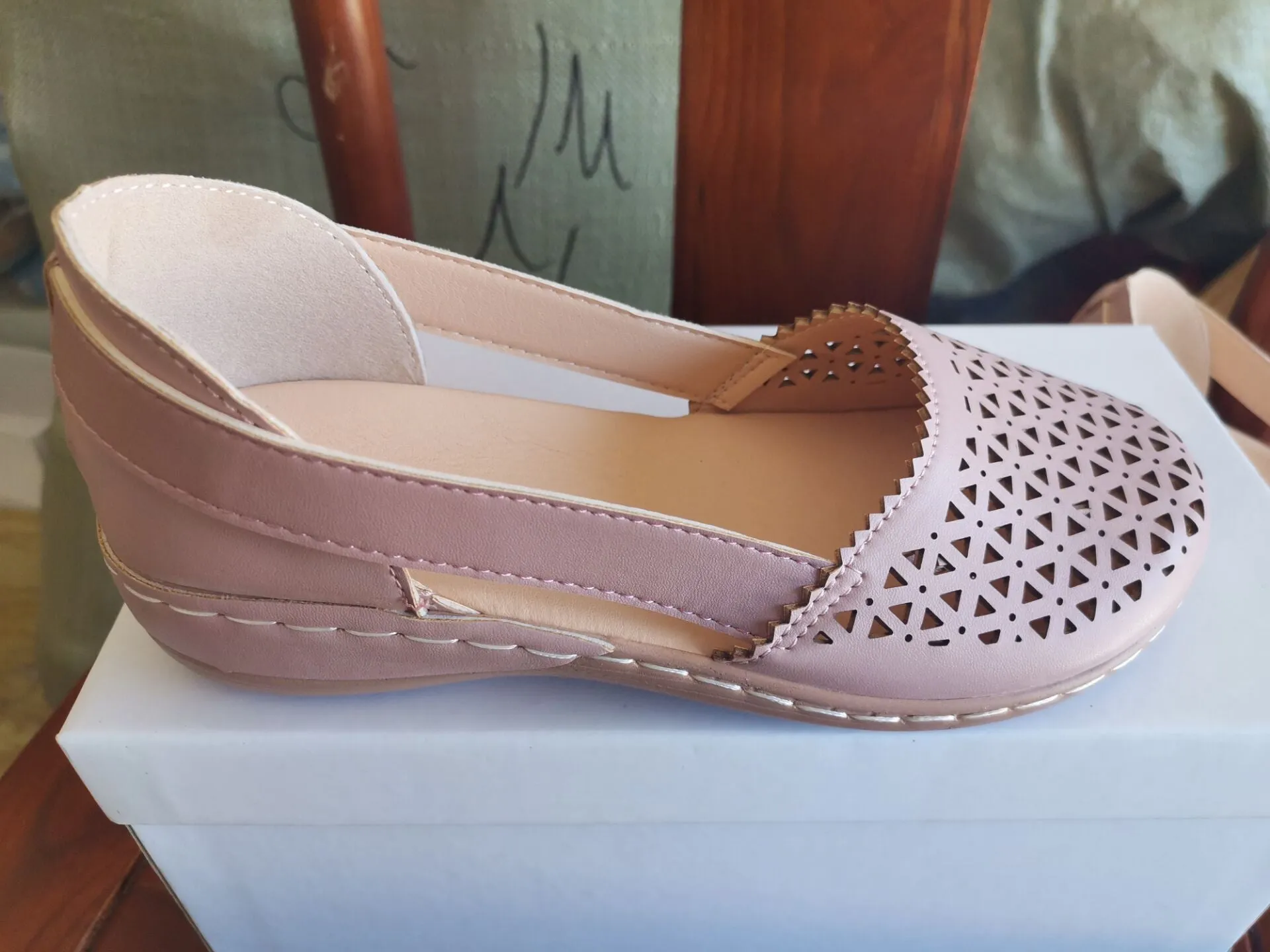 Women Casual Loafers Leatherette Closed Toe Flat Sandals