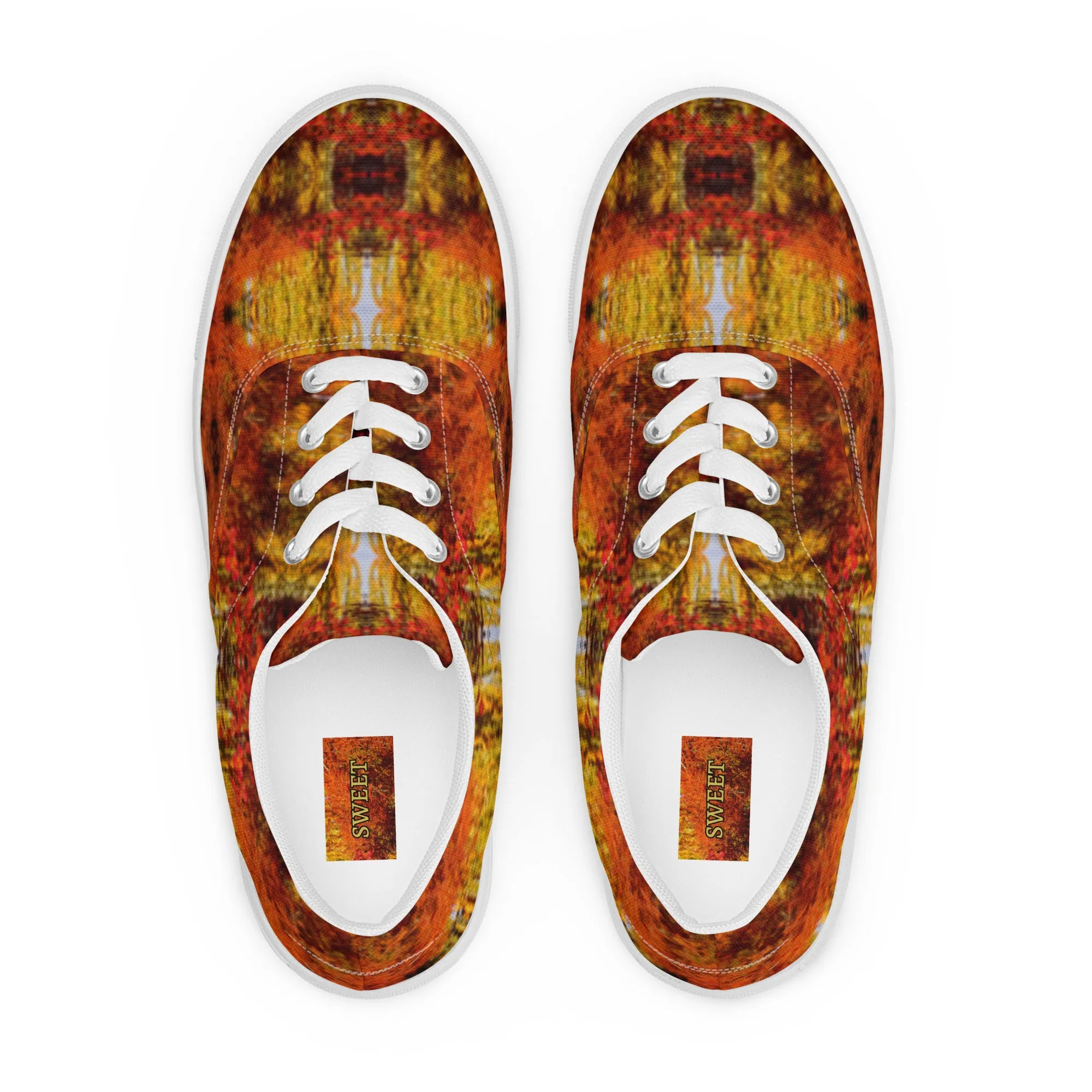 Women’s lace-up canvas shoes in the colors of nature